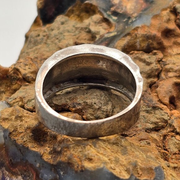 VTG Sterling Silver 925 Hammered Textured Concaved Band Ring Size 8 Tapered 4.2g - Picture 3 of 8